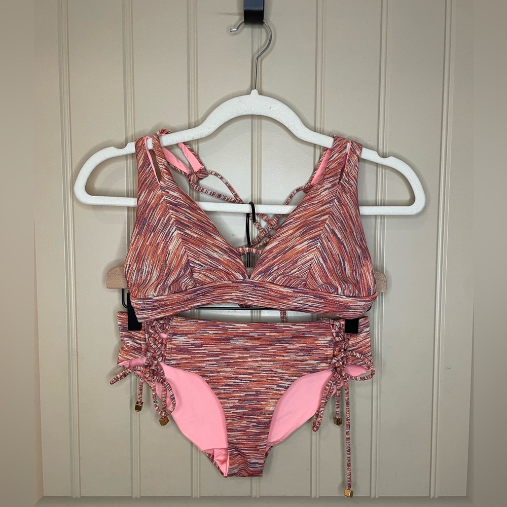 Becca by Rebecca Virtue Elaine Split Strap Halter Top Hipster Bikini Size Small
